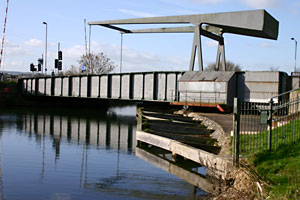 Cowley Bridge