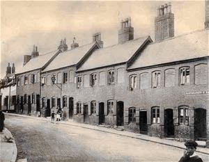 Lant's Almshouses in Bartholomew Street East