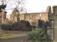 The chapel is on a piece of grassy land off Rifford Road