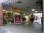 Woolworths Waterbeer Street entrance