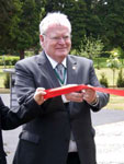 Lord Mayor opens the Garden of Rememberance