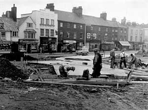 Widening Cowick Street